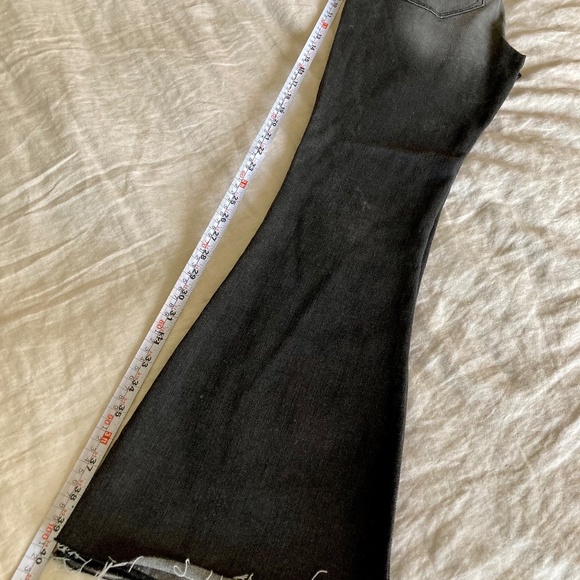 Express (NWOT) New Mid Rise Flare Jeans Size 8 - Picture 4 of 5